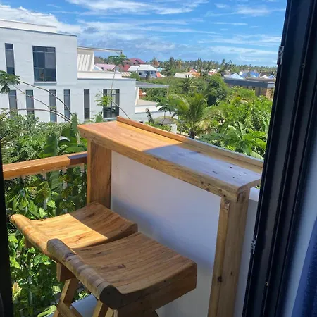 Stylish Flat With Balcony & Pool At Paje Beach